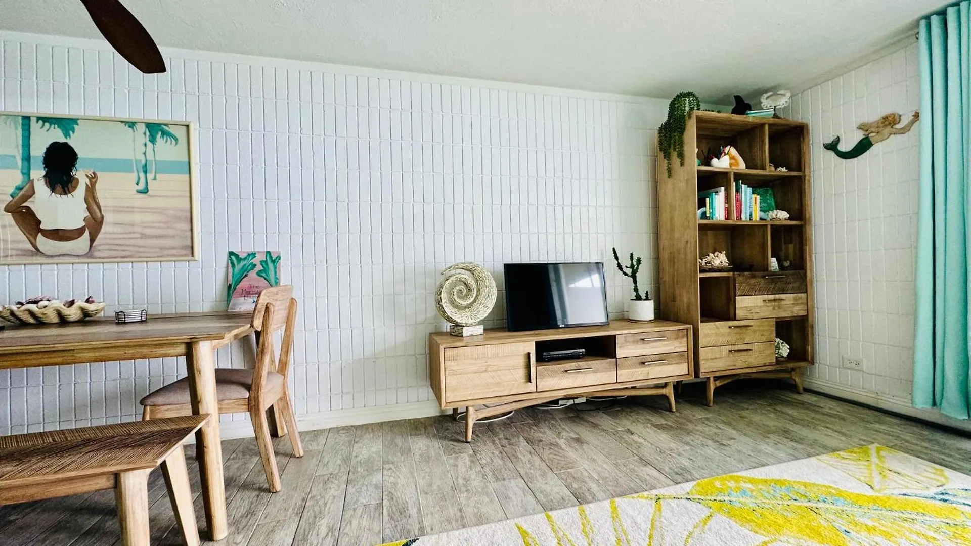 Beautiful Condo Right On The Beach Hau'ula Holiday home