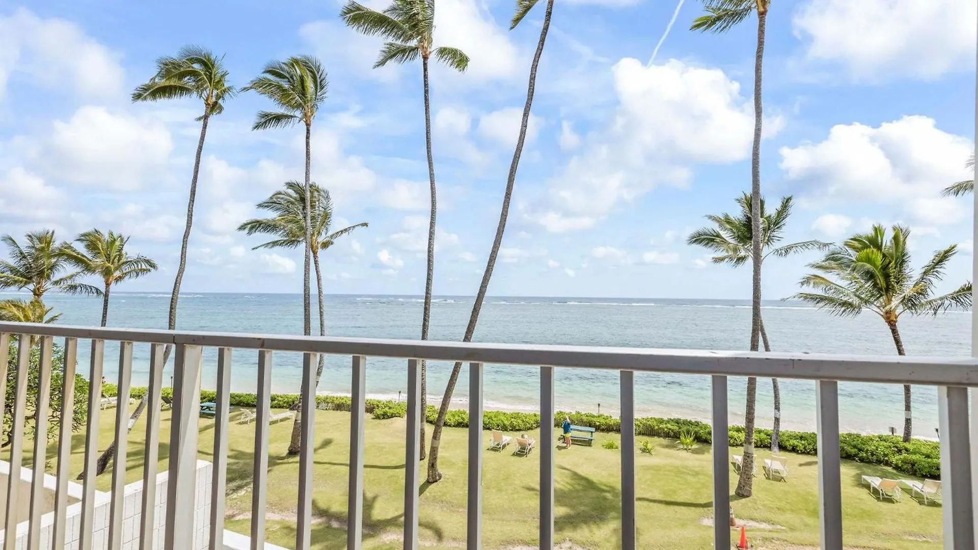 Beautiful Condo Right On The Beach Hau'ula United States